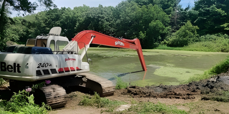 Lake Dredging in Geneseo, Illinois